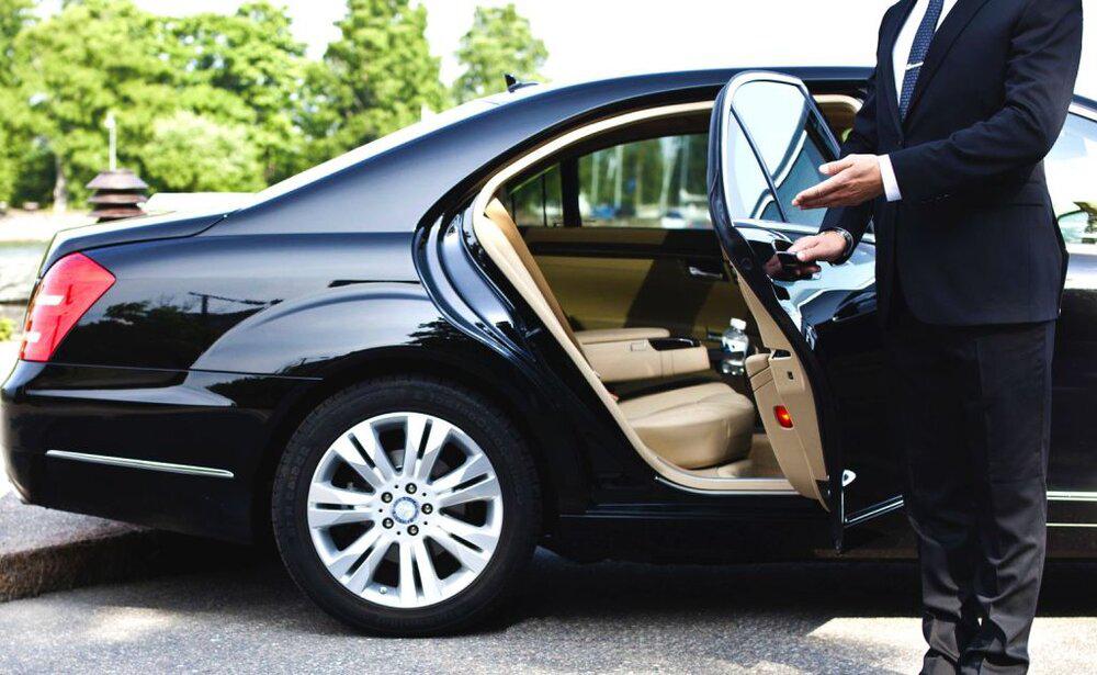 5 Benefits of Hiring a Limo Service With “Zak Rides – Private Chauffeur & Car Service”
